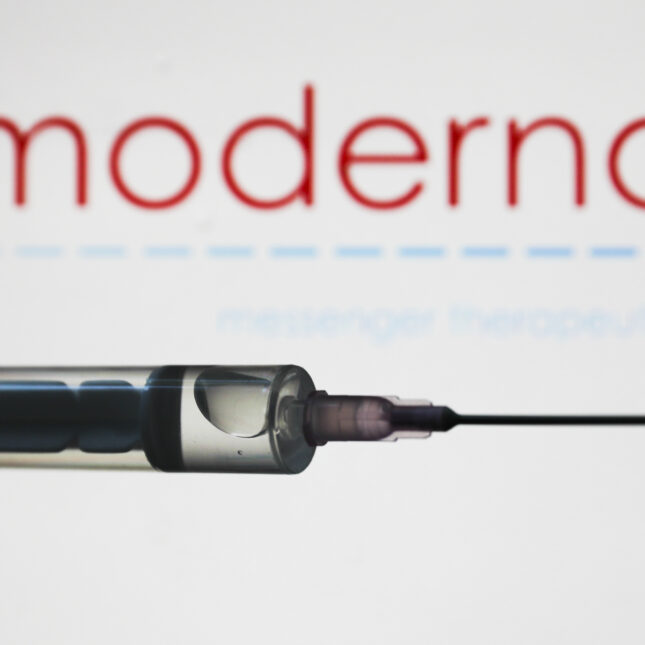 Medical syringe & moderna logo